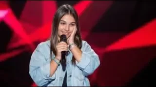 Manon a créé l’émotion en chantant Brel, dans The Voice Kids