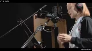 Mami Sasazaki's raw voice. (Hon Wo Yomu Recording) SCANDAL