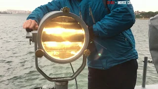 ışık ile mors alfabesi - morse code flashing / signal light - aldis lamp - код морзе - азбука морзе