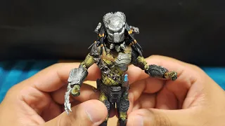 ASMR | Wolf Predator Action Figure, Crunchy Sounds (Hiya Toys)