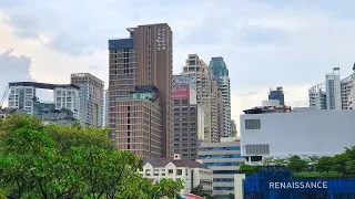 [4K] Bangkok Rainy Day Walk - Langsuan Rd Expensive Land 🇹🇭 4K Bangkok Thailand