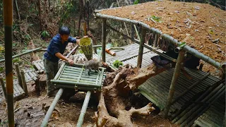 Solo Bushcraft: Build a bamboo base in the deep forest. Catch fish and cook outdoors - Part.4