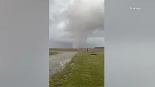 Likely tornado hits southern Ohio during strong storms