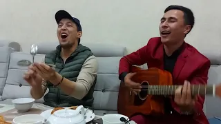 MANA TALANT / HAMMA SHOKDA / GITARADA DAVRANI YONDIRVORDI / UZBEK YIGITI Mister Baxa Vlog