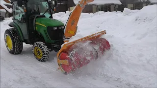 #winterdienst John Deere 3720 Schneefräse Westa Typ 550