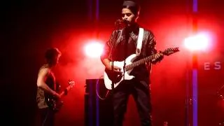 Twin Shadow - Slow (Vila do Conde, 26 Maio 2011)