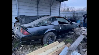 Can We Make THIS 1985 Barn Find Third Gen Camaro IROC-Z Run?!