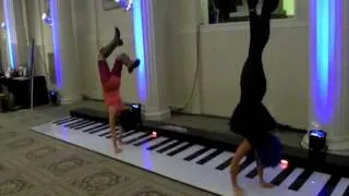 Monster Piano Hand Walking.wmv