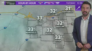 Scattered snow tonight in your 5:00 p.m. forecast