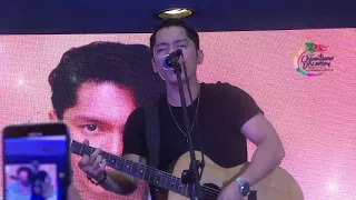 Komplikado | Carlo Aquino