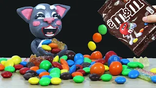 MUKBANG Rainbow Candy Challenge | Talking Tom In Real Life