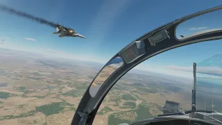 DCS: F15 Emergency landing with missing wing