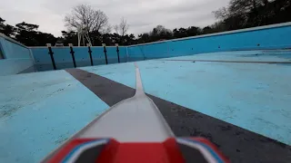 Hotwheels Track | Empty Pool