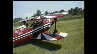 Byron Originals/Iron Bay Pitts Special Biplane, Smoke On!