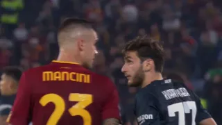 Khvicha Kvaratskhelia  vs Roma fight