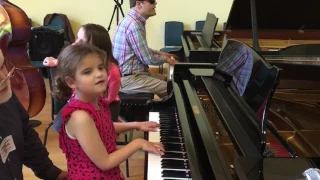 Amazing 8 Year Old Lucy Plays Piano With Musical Savant Derek Paravicini!💖