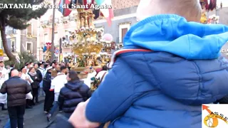 Catania: la salita dei Cappuccini delle Candelore