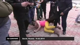 Pussy Riot attacked by Cossack militia at Sochi Olympics