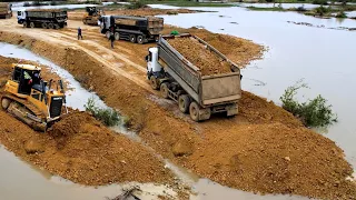 Wonderful Mighty Bulldozer SHANTUI Dh17c2​ push Land Filling Up Dump Truck Unloading into Water