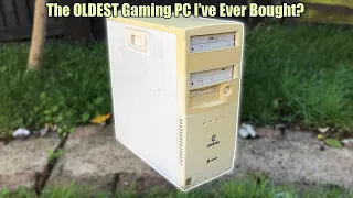 What's Inside This 20-Year Old Gaming PC? || A Custard-Coloured Time Capsule!