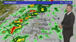 Rain & thunder this evening before showers move out by mid-morning Thursday