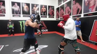 Sparring: Khabib Nurmagomedov vs. Daniel Cormier