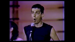 Sha na na  Jocko Marcellino singing Rama Lama Ding dong (cleaned up)