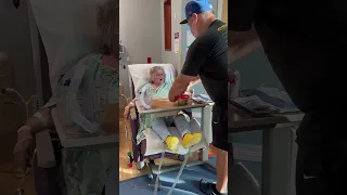 Granny’s enjoying my food while she’s in the hospital #BadGranny #grandma #hospital #Granny