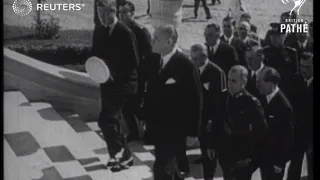 King Edward VIII visits Istanbul and Vienna on holiday (1936)