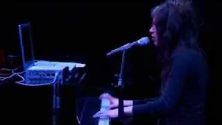 "Cry Wolf" live by Soap&Skin