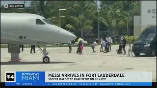 Lionel Messi arrives in South Florida