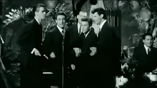 You Can't Sit Down - The Dovells