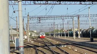 ЭД4М-0445 Фирменный экспресс Рязань-1- Казанский вокзал.