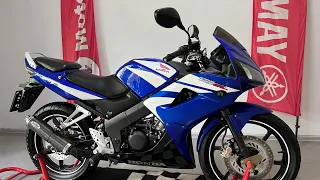 Honda CBR 125R JC39 Kocie Oczy 2010 MotoRW