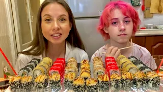 МУКБАНГ🍣РОЛЛЫ/Читаем комментарии/Отвечаем на вопросы/MUKBANG ROLLS