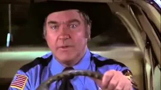 The Dukes Of Hazzard - S02E15 Scene 3