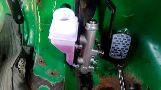 master cylinder ki air kaise nikale Bajaj Auto. all model