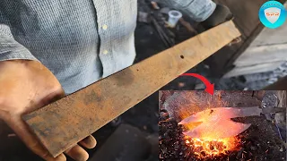 Making A Very Strange Axe Out Of Thick Leaf Spring.