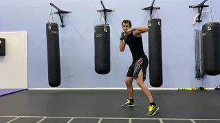 2 урок бокса, как уклониться и ударить. Boxing slope and hook