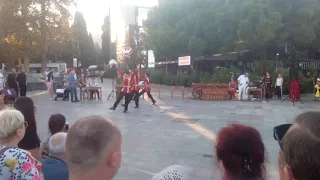 Армянский танец в Ялте сенябрь 2018