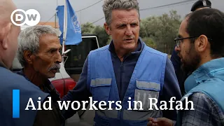 How are aid workers able to do their job in Rafah? | DW News