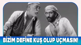 Umut Türk Filmi | Cabbar, Gördüğü Herşeyi Define Sanıyor!