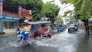 [4K] Walking in Heavy Rain • Flash Flooded Street in Bangkok 🇹🇭 Rainy Season in Thailand