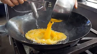 amazing skills! egg fried rice cooking - thai street food