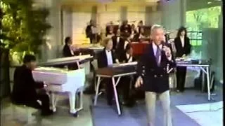 Andy Williams - Moon River/Charade UK TV