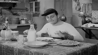 I MACCHERONI (Alberto Sordi) - Un americano a Roma