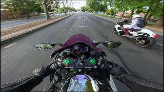 Ninja H2 And Haybusa Crash Bike meet