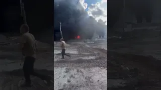 В Брянске горит военный госпиталь.