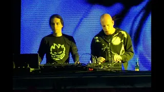 Yahel And Infected Mushroom   Live At Japan 2002