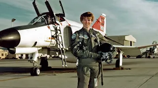 A Conversation with Eileen Collins '78: The First Woman to Pilot a U.S. Space Shuttle